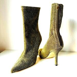 Marc Fisher Breezy Ltd Bootie in Gold Size 7M